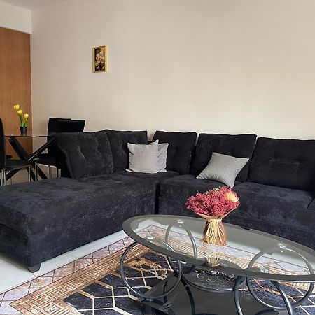 Apartamento T2 Equipado E Aconchegante. ปรายา ภายนอก รูปภาพ