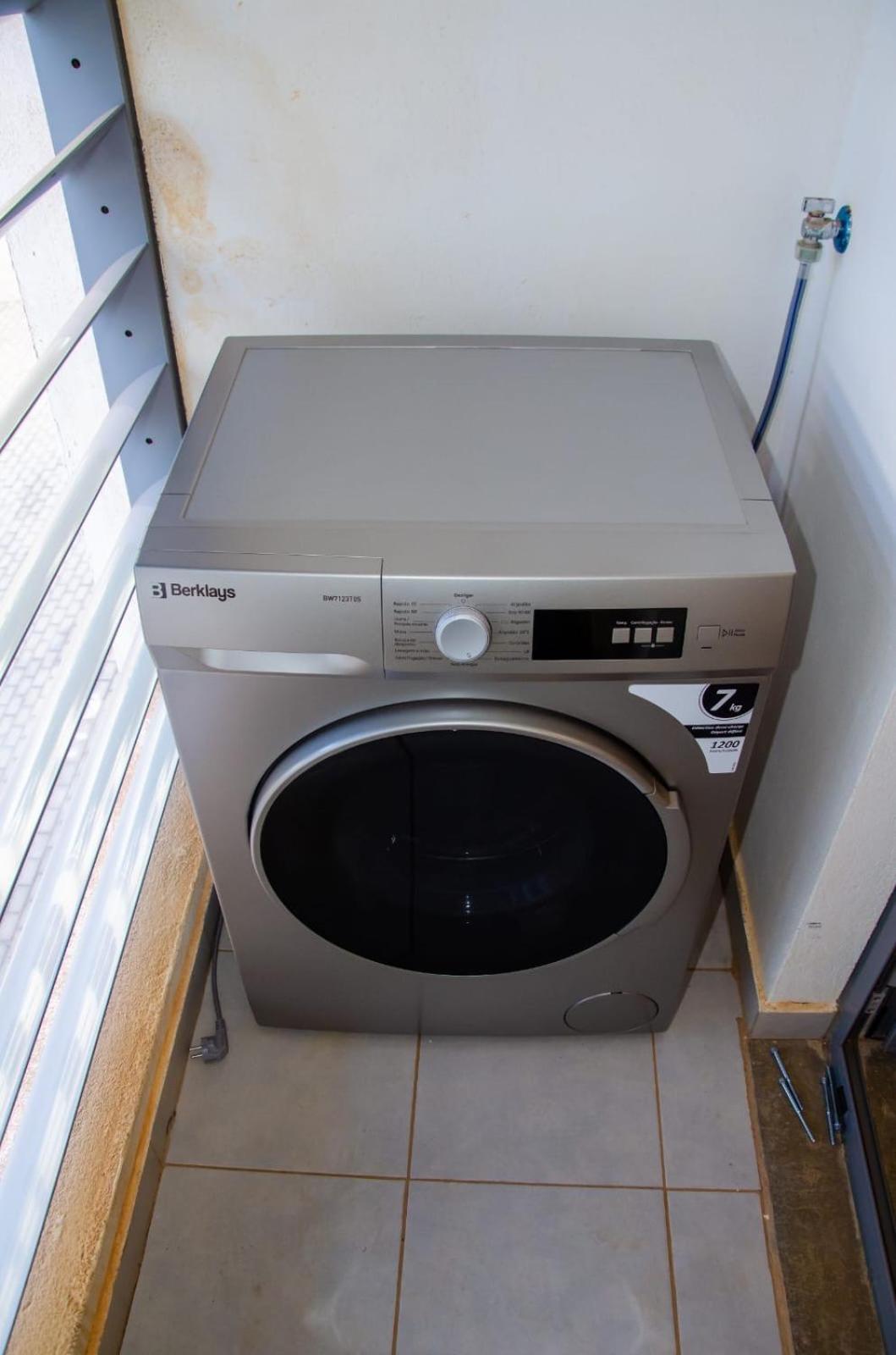 Apartamento T2 Equipado E Aconchegante. ปรายา ภายนอก รูปภาพ